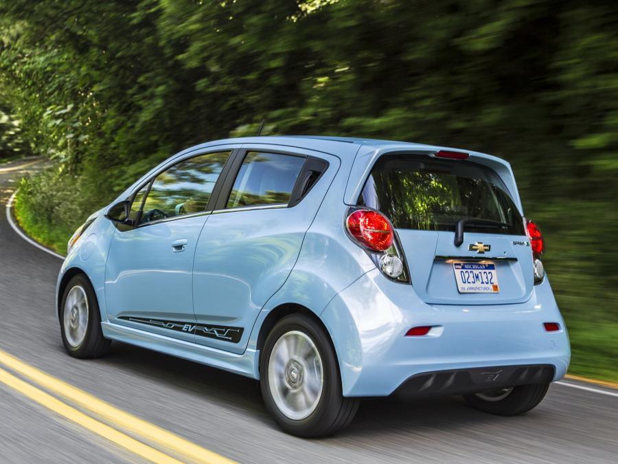  Chevrolet Spark EV 2013 года  (фото 38 из 42)